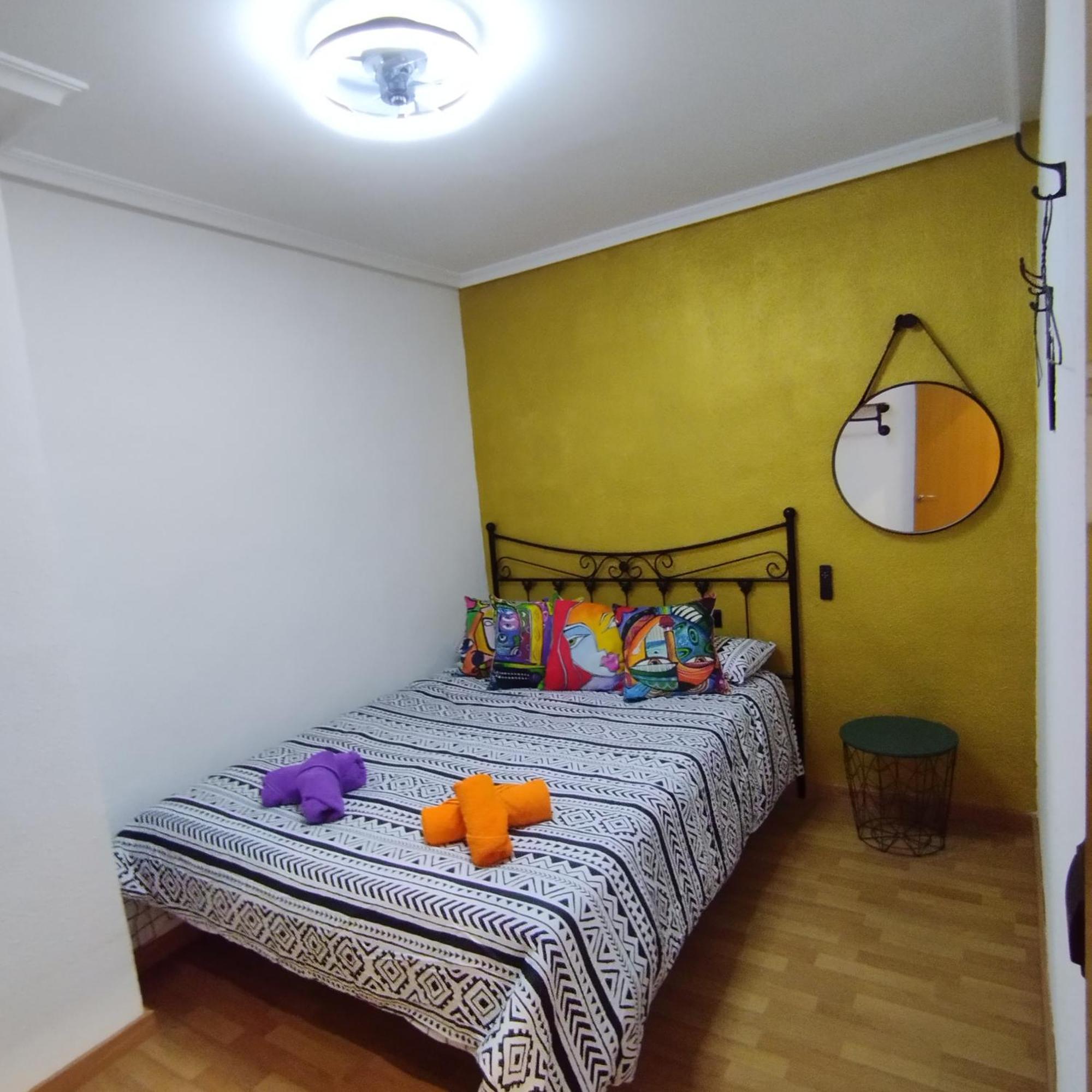 Marqplace Beach Free Parking And Ac Alicante Luaran gambar