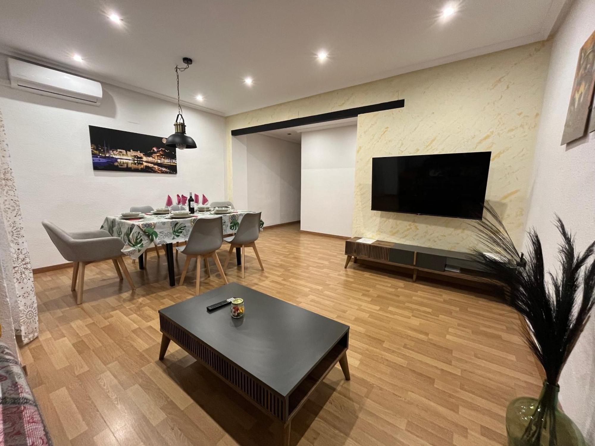 Marqplace Beach Free Parking And Ac Alicante Luaran gambar